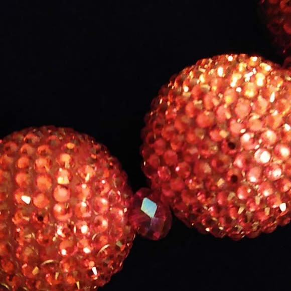 BIG RED BALL - Picture 5 of 5